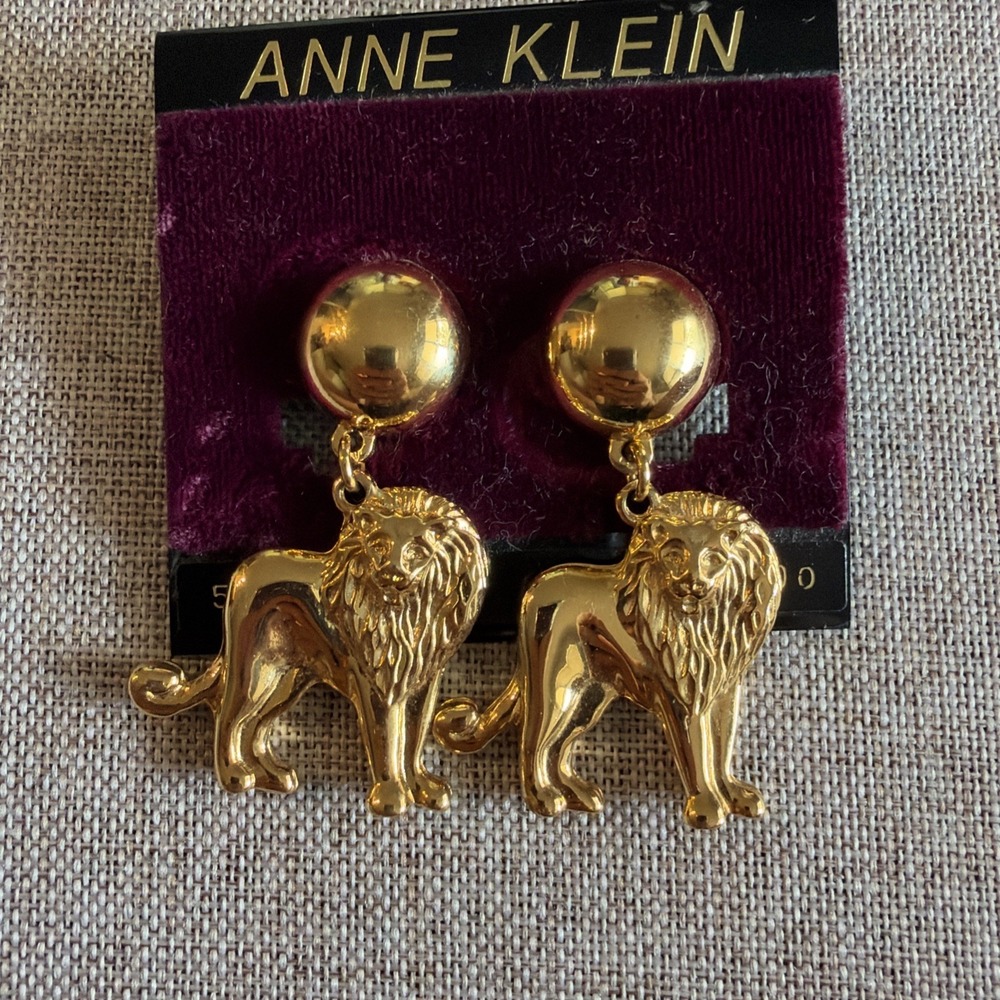 Vintage Anne Klein Gold Tone Lion Clip On Earrings 5227-7289/32